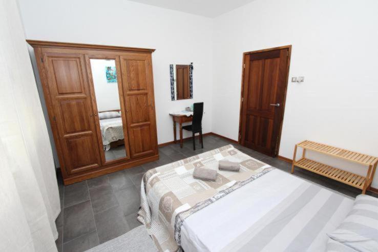 Appartement Apartman Sator à Rovinj Extérieur photo