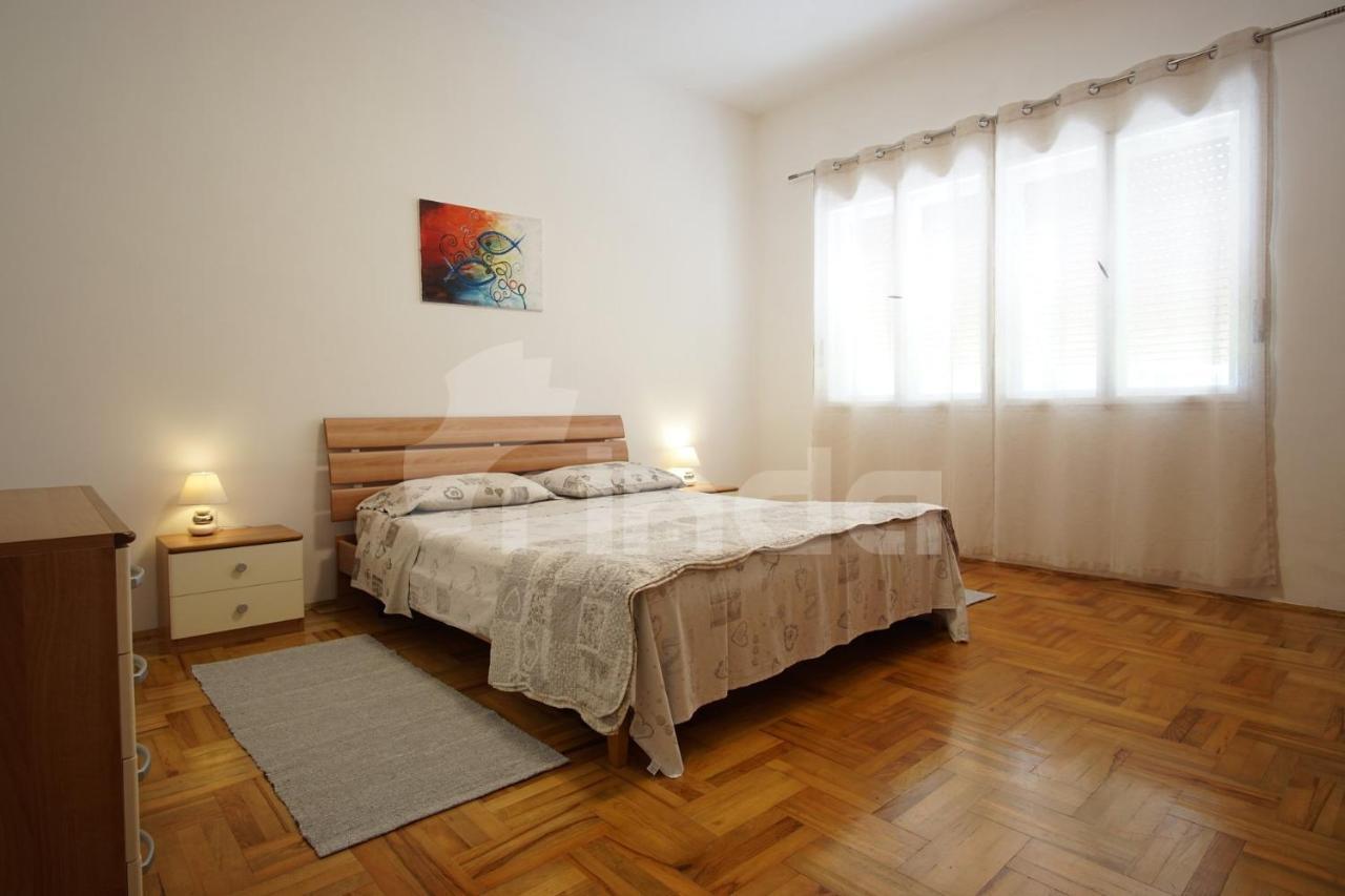 Appartement Apartman Sator à Rovinj Extérieur photo
